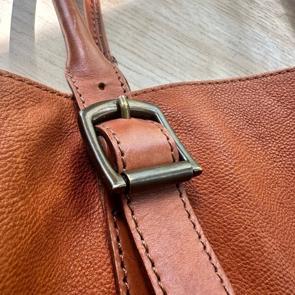 Mark & Graham Brooklyn Bag - Picture 5 of 10